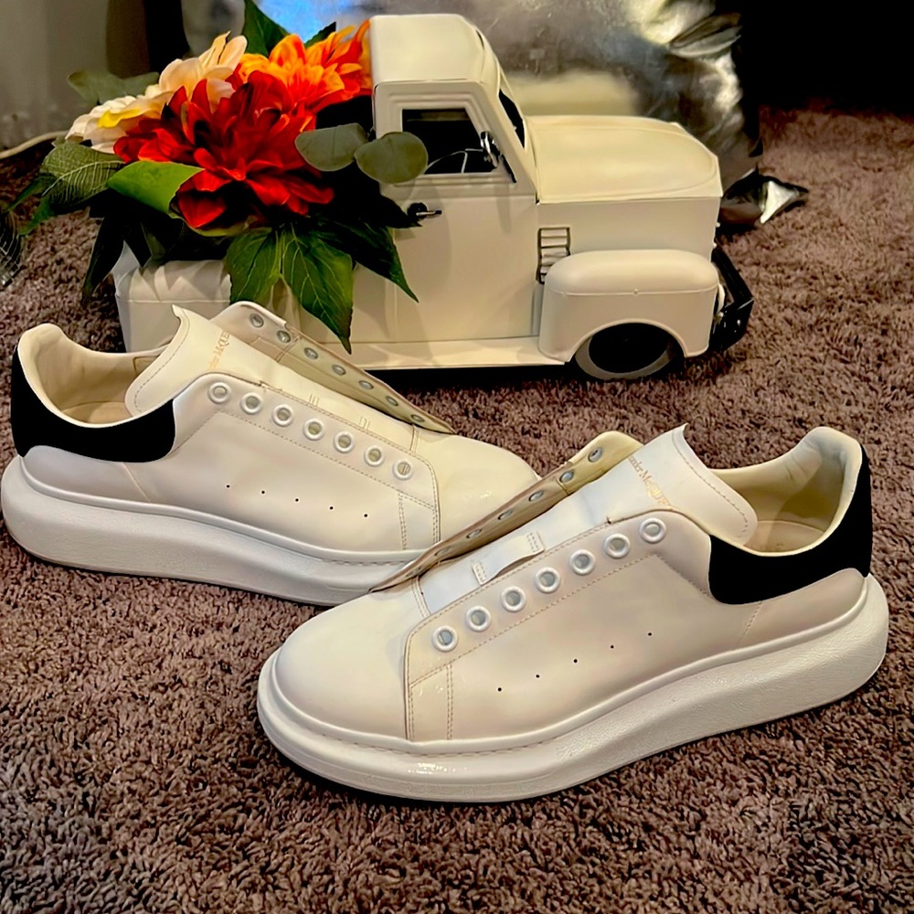 100% authentic Alexander McQueen